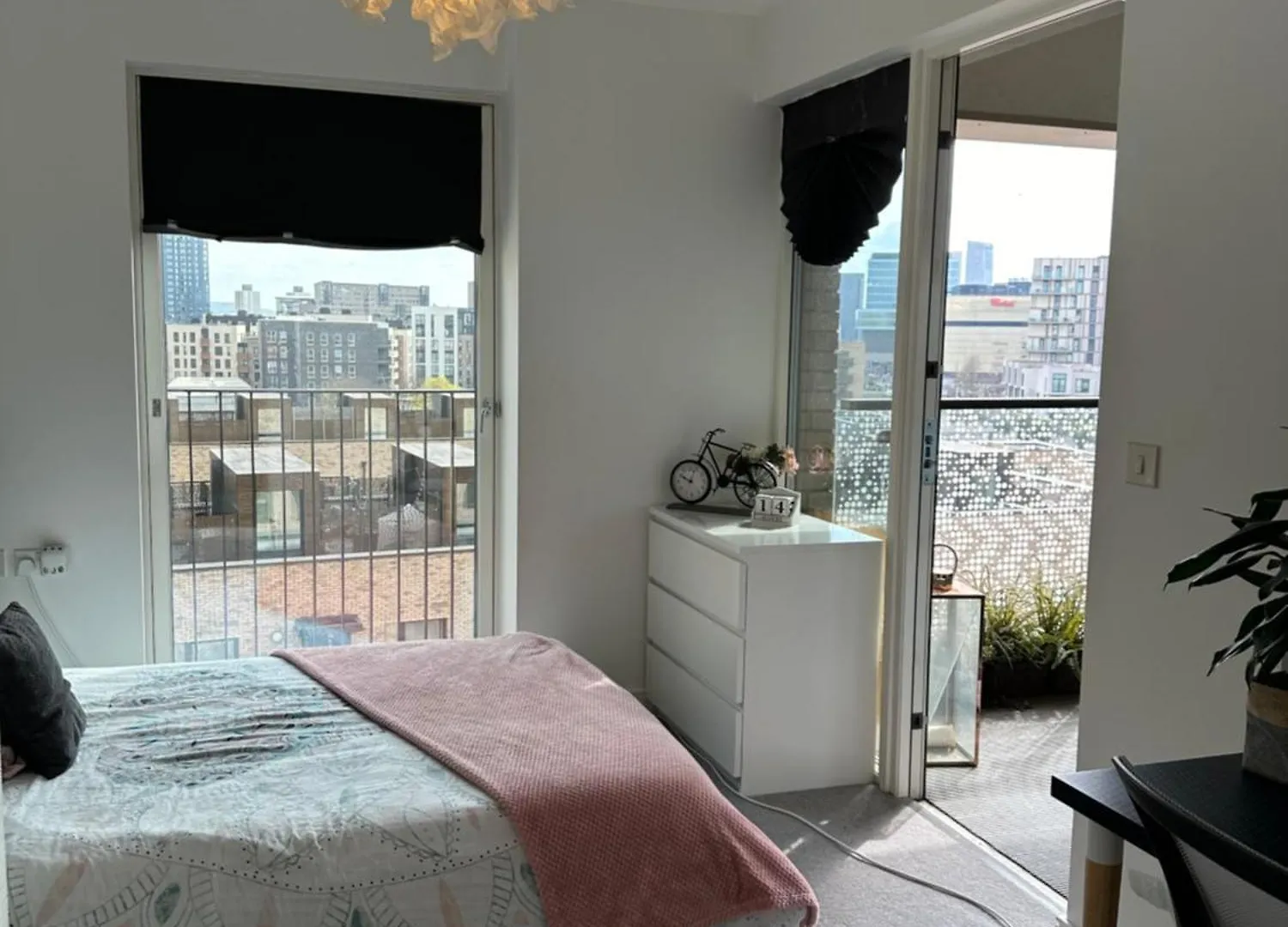 Apartment Luxury 3 Bedroom Flat In Stratford, London