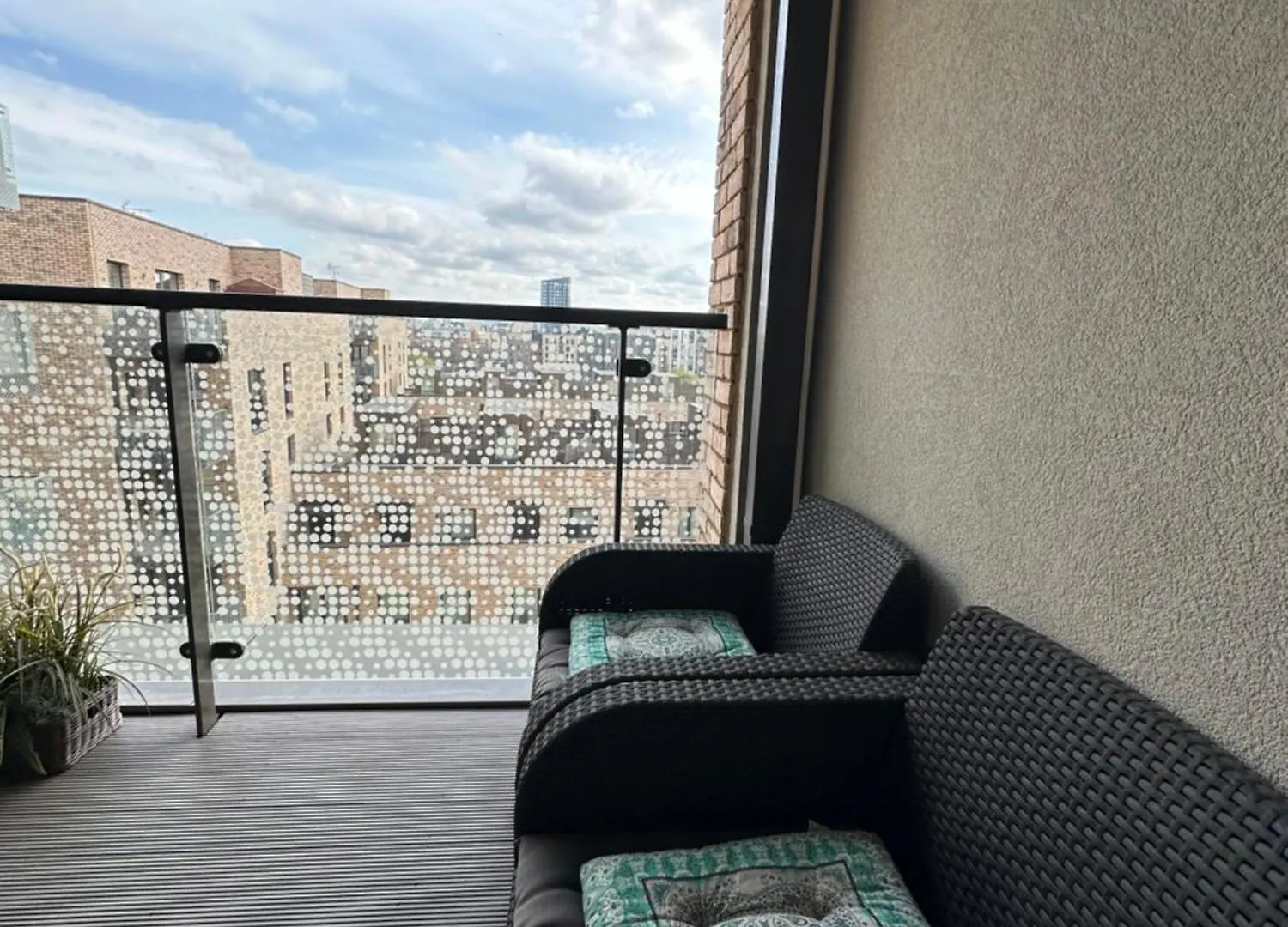 Apartment Luxury 3 Bedroom Flat In Stratford, London
