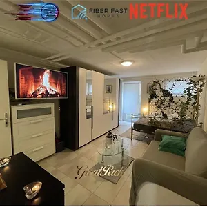 https://150-mbps-wifi-3-min-to-rhein.hotelsbaselswitzerland.com