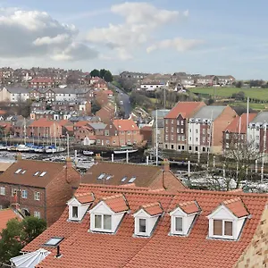 https://jays-view.yorkshirehotels.net
