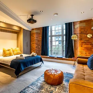https://york-cocoa-suites.yorkshirehotels.net