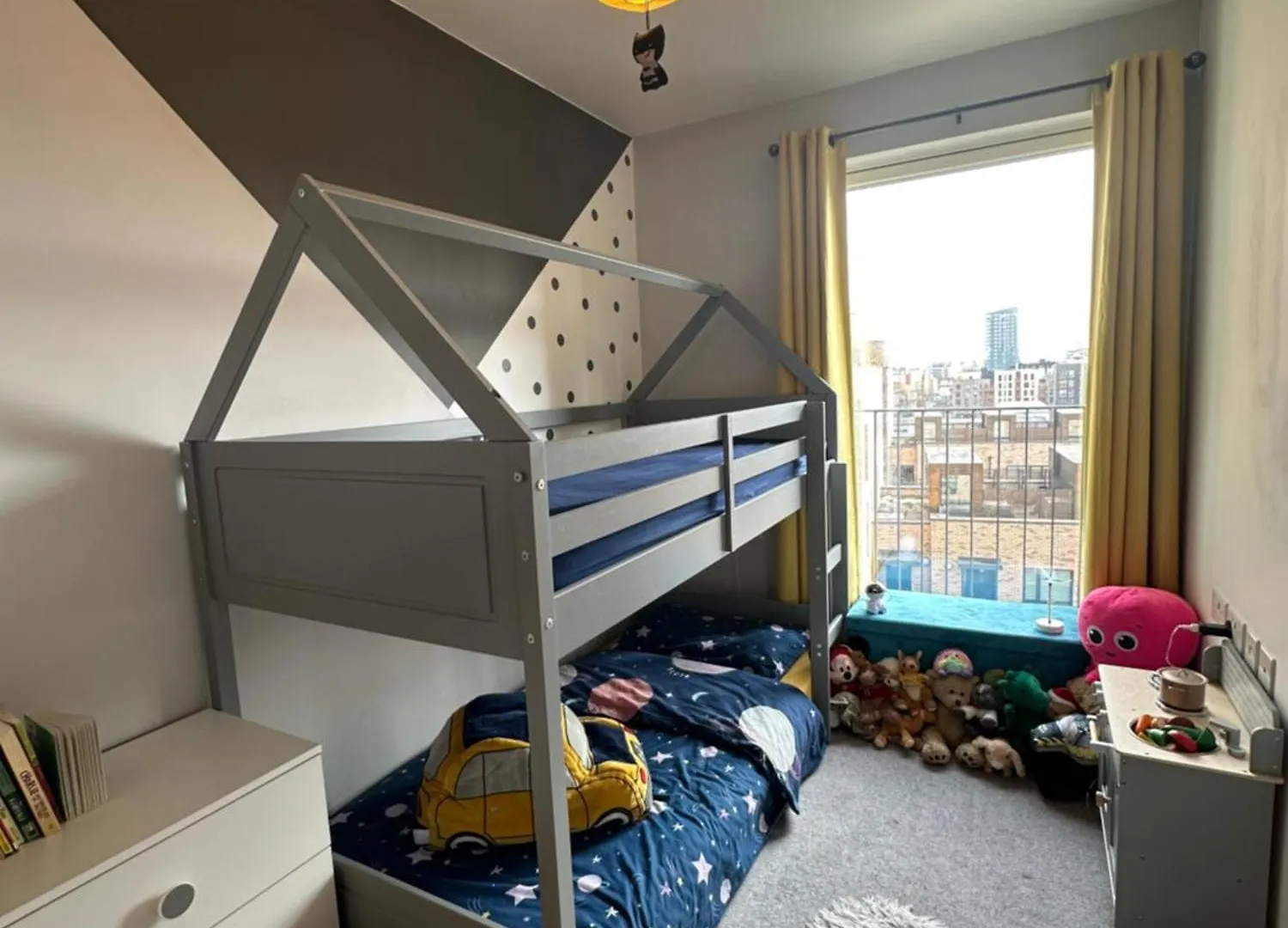 Apartment Luxury 3 Bedroom Flat In Stratford, London